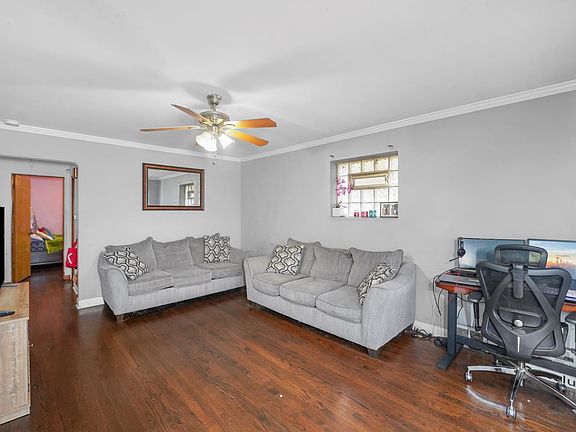 2nd image of 3821 S 60th Ct