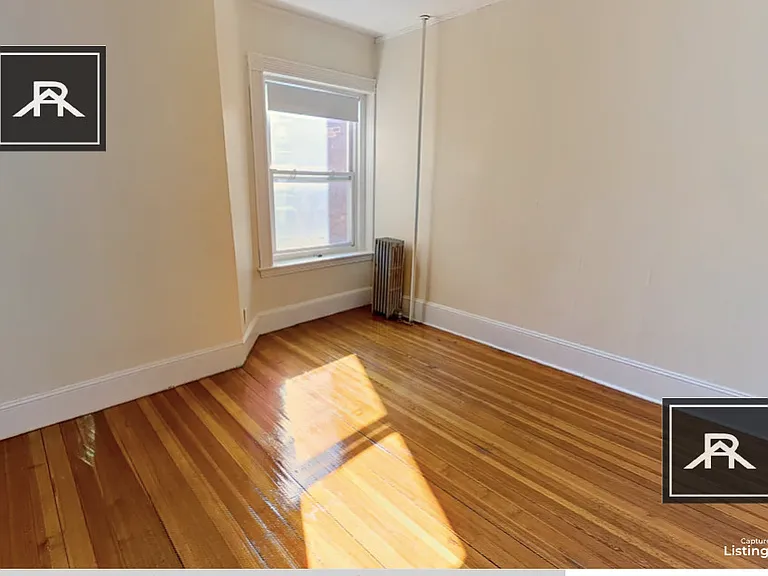 1595 Beacon St #11 — Photo 8