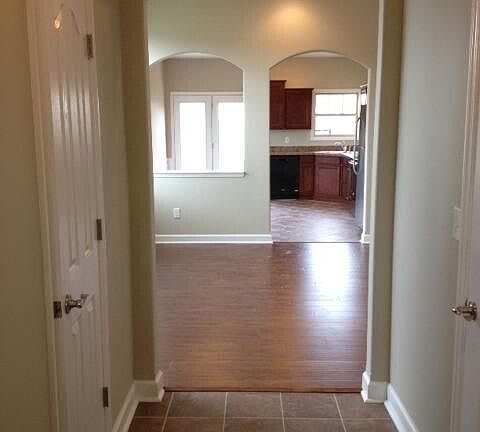 5th image of 3305 Sweet Clover Ln