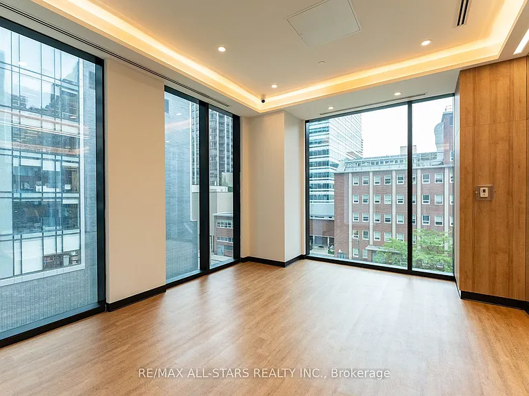 634 Church St #4006 — Photo 27
