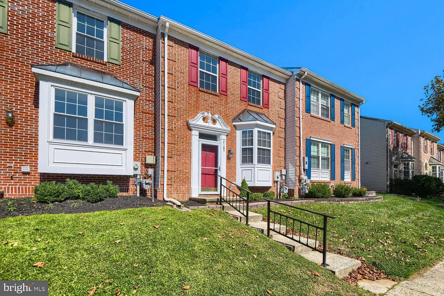 4 bed, 3.5 bath, 2417 sqft, $3,000 — Photo 3