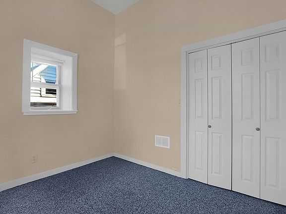 5th image of 111 Verbeke St APT B