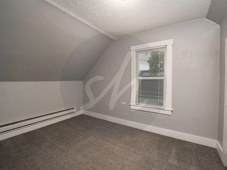 1505 N Corona St — Photo 12