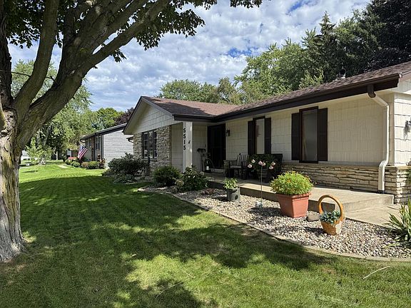 2nd image of 5515 Birch View ROAD