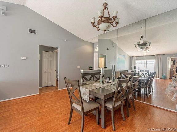 5th image of 11222 N Clayridge Dr