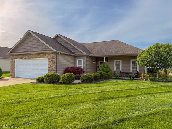 4980 Mandarin Dr, Seville, OH 44273