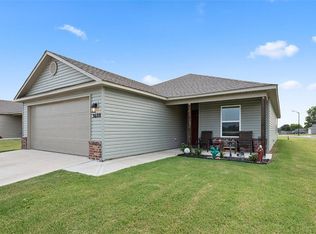 3608 N Marian St, Siloam Springs, AR 72761