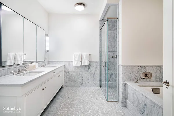 Rented by Sotheby's International Realty | media 6