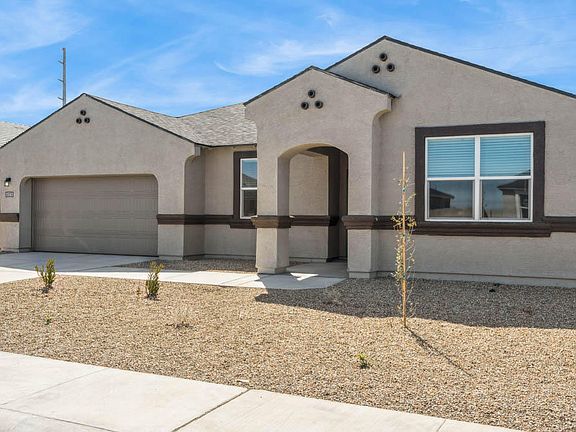 3rd image of 1522 E GLAZIER Drive E