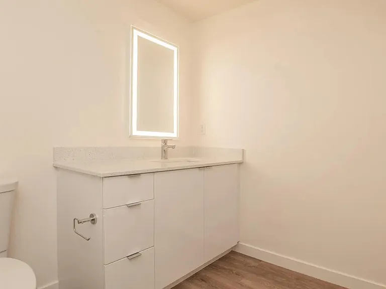 Mossdale Landing - Brand New Apartment Homes — Photo 12