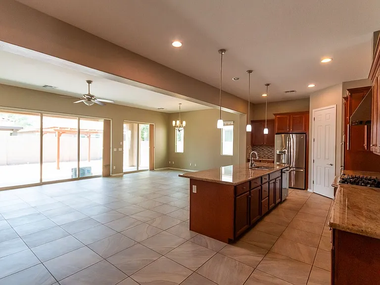 10317 E Catalyst Ave — Photo 24