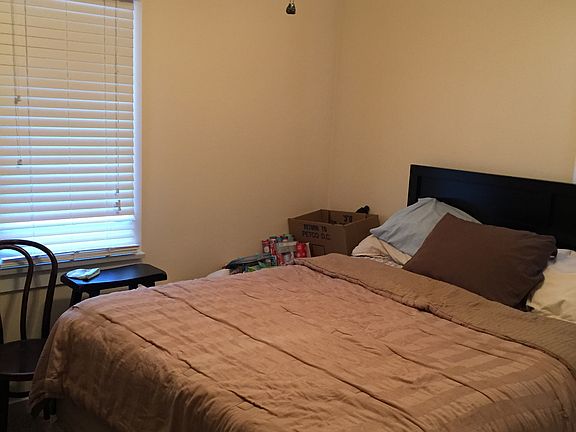 3rd image of 3148 Klages Blvd