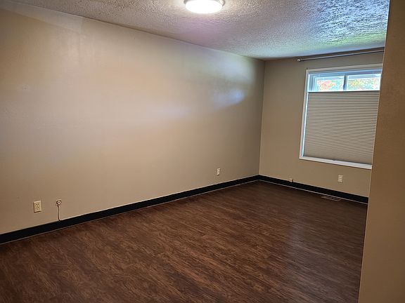 4th image of 9898 W Westview Dr
