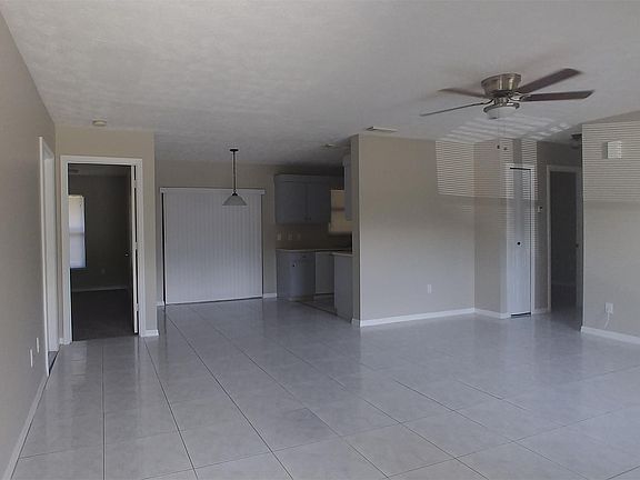 5th image of 148 Nw Magnolia Lakes Blvd