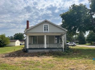 521 W Washington St, Watseka, IL 60970