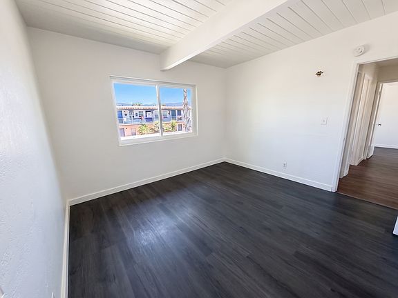 4th image of 6597 Trigo Rd #7