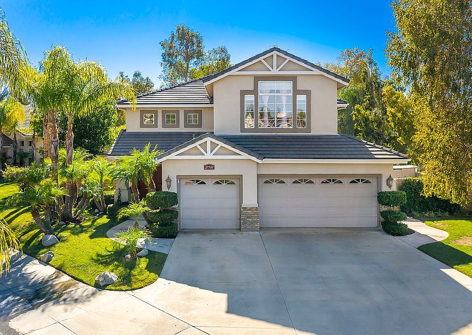 1st image of 27501 Woodfield Pl