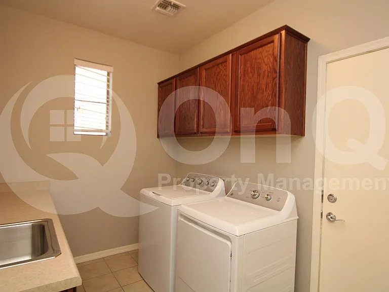1820 W Macaw Dr — Photo 24