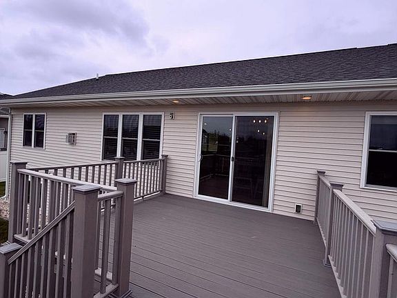 3rd image of 3126 Sandy Ridge DRIVE