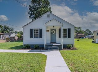 25611 Nottoway Ave, Petersburg, VA 23803