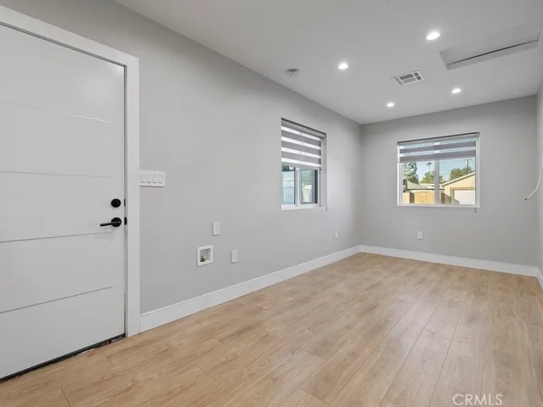 9844-9846 Monogram Ave — Photo 5