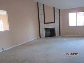 5th image of 213 Live Oak Cir