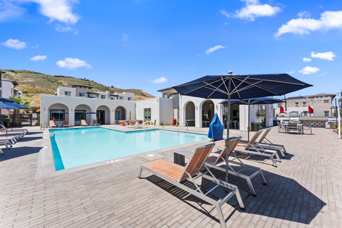Solaire apartments community photo