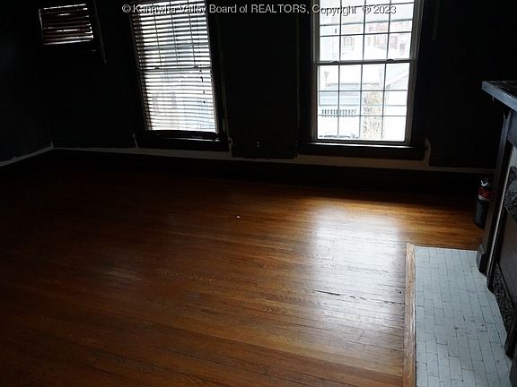 4th image of 1608-1610 Franklin Ave