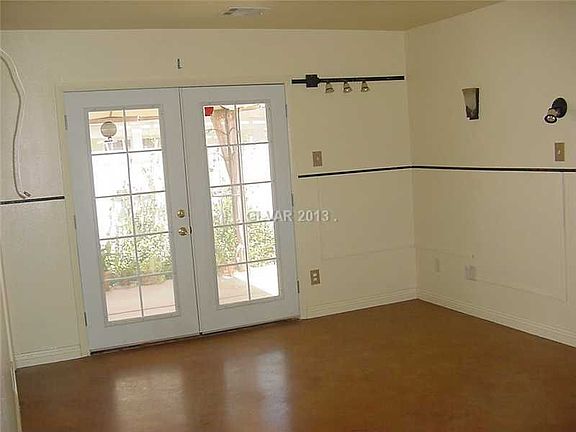 5th image of 8568 Blowing Pines Dr