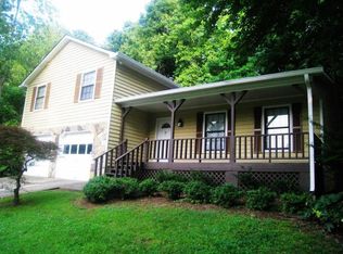5086 Cold Springs Dr, Lilburn, GA 30047