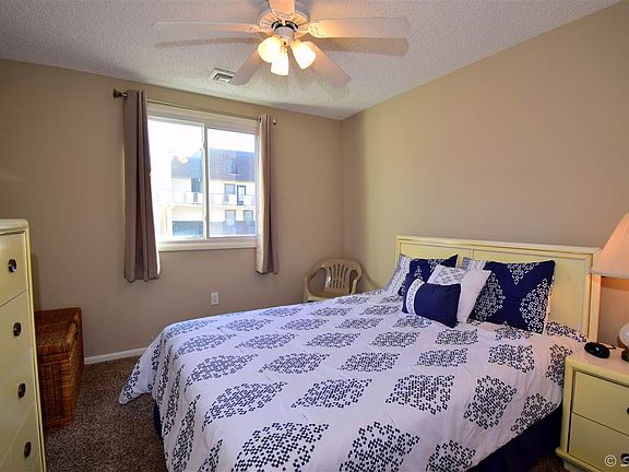2nd image of 3900 Pleasure Ave APT 204