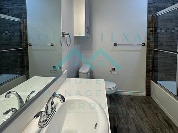 3rd image of 302 Sylvia Handy Dr #C5
