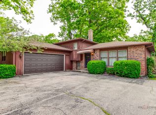 1417 N McAree Rd, Waukegan, IL 60085