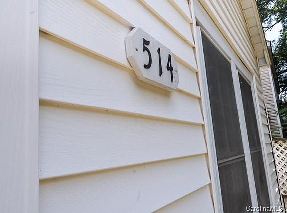 2nd image of 514 Queens Ct