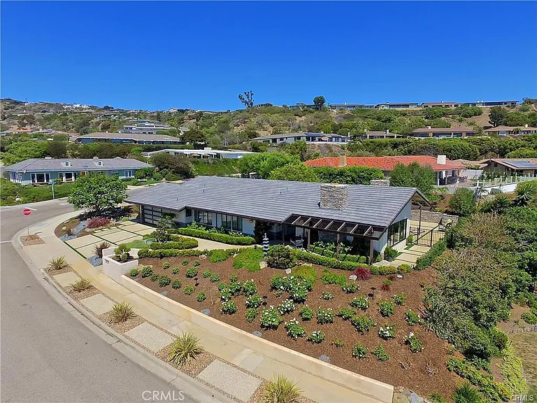 32732 Mediterranean Dr — Photo 23