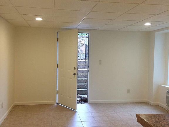 4th image of 807 Knox Ave #6990870