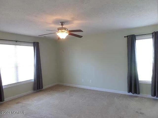 101 Rustic Dr — Photo 8