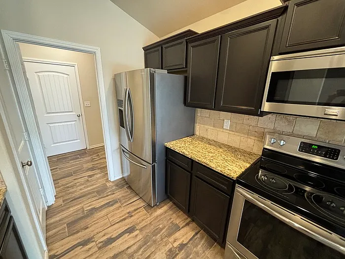 6700 Cattleman Dr — Photo 8