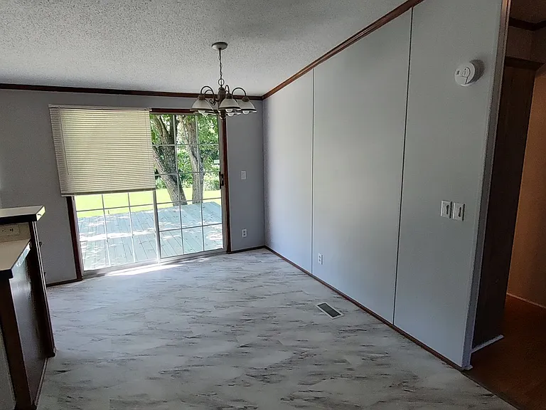 2537 Blockhouse Rd — Photo 5