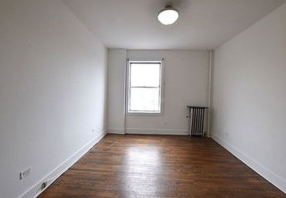 3rd image of 2574 Bedford Ave APT 3C