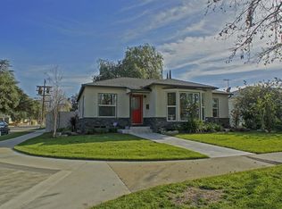 17500 Kittridge St, Van Nuys, CA 91406