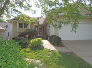 1690 Stanocola Dr, Baton Rouge, LA 70807