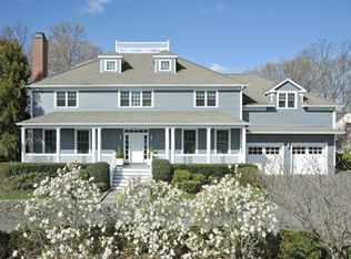 1 Little Cove Ln, Old Greenwich, CT 06870