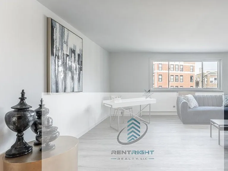 7621 N Sheridan Rd #1K — Photo 4