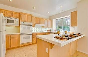 5th image of 2791 Canyon Oak Pl