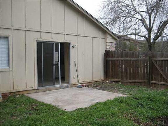 3rd image of 12702 Teague Trl #A