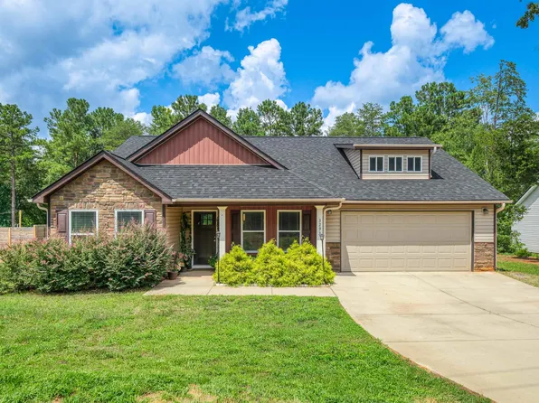3293 Old Furnace Rd, Chesnee, SC 29323