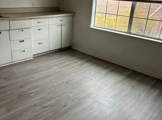 901 N Columbia St, Plainview, TX 79072