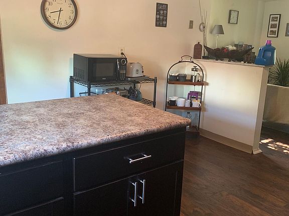 Kitchen Island!