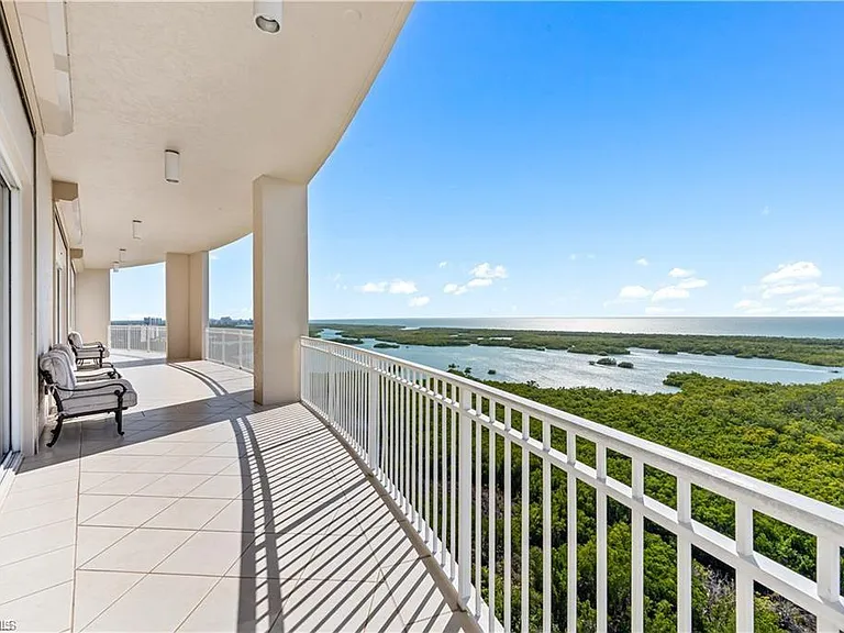 900 Arbor Lake Dr #9-101 — Photo 37